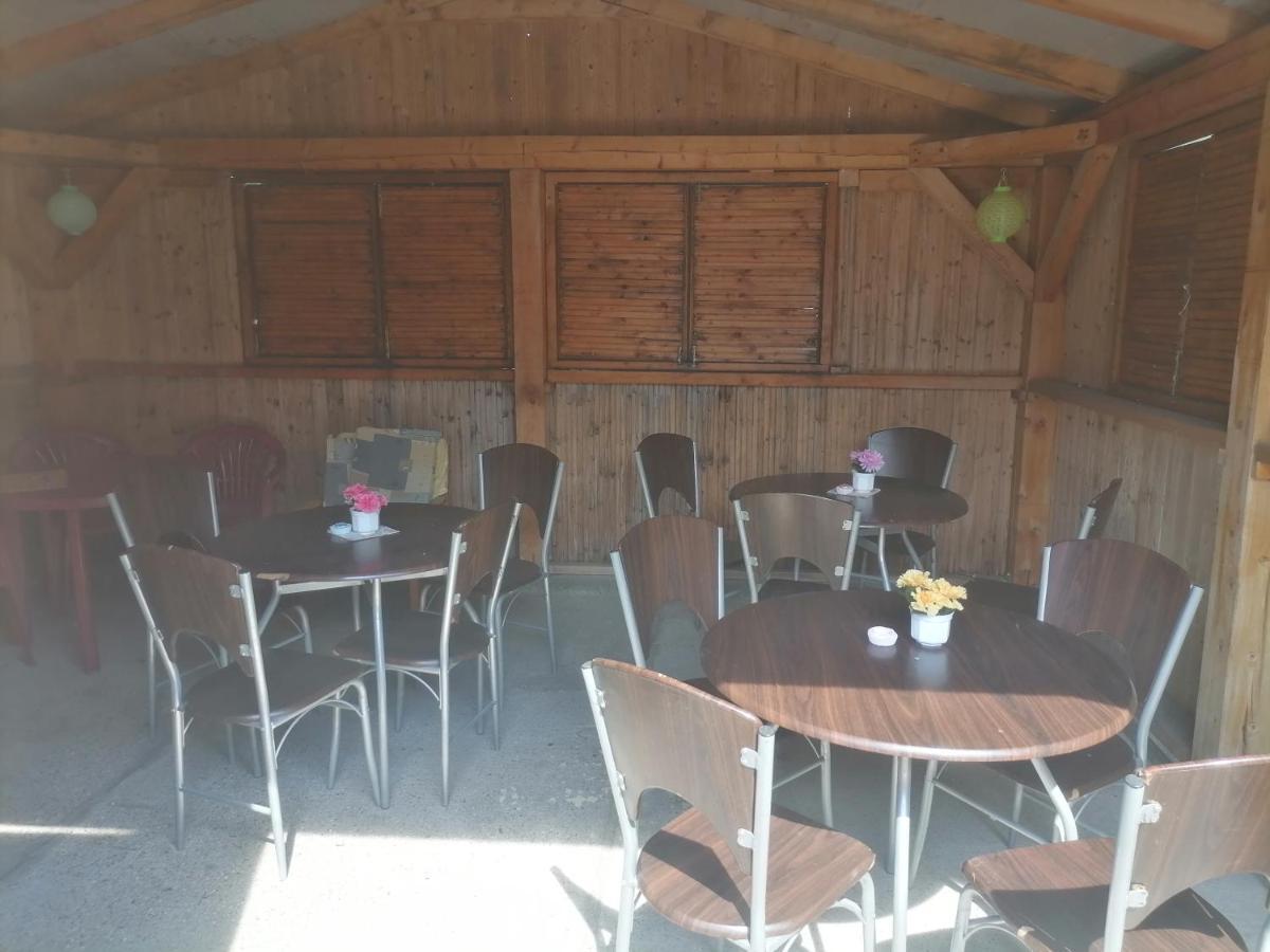 Ubytovanie Harmony House Hotel Veľký Meder Bagian luar foto